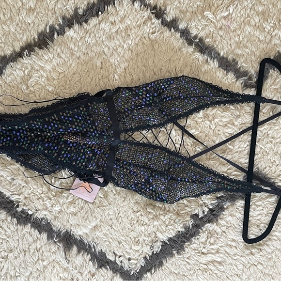 Black Sequin Bodysuit - Picture 1 of 2